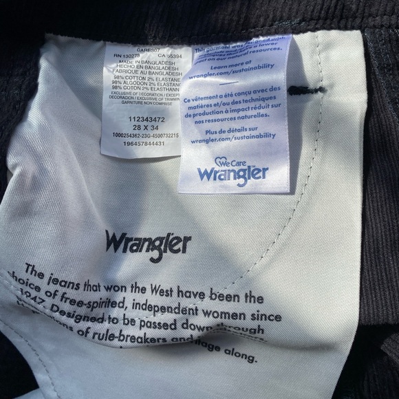 Wrangler Westward 626 High Rise Boot Corduroy Black Jeans Size 28x34 - Picture 11 of 12